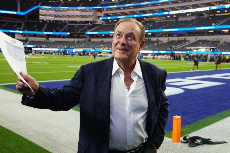 Al Michaels did not avoid betting discussion on ‘TNF’ amid NBA scandal